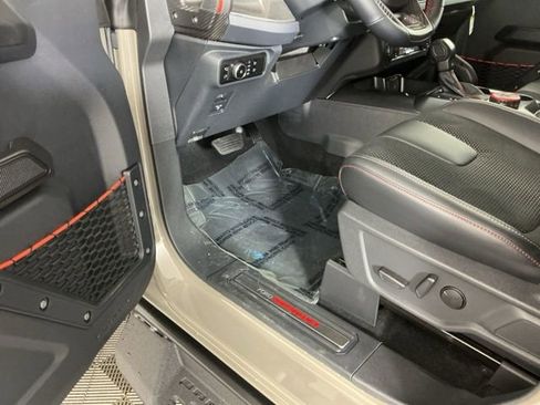 New 2025 Ford Bronco Raptor AWD/4WD image 17