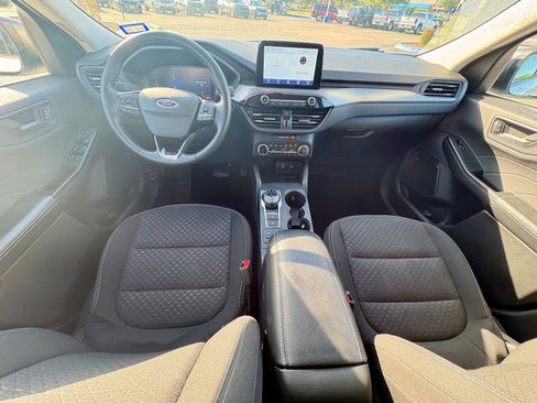 Used 2024 Ford Escape Active w/ Cold Weather Package FWD image 13
