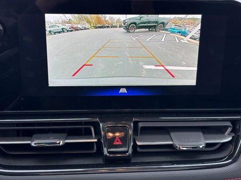 Used 2025 Chevrolet TrailBlazer RS w/ Convenience Package image 21