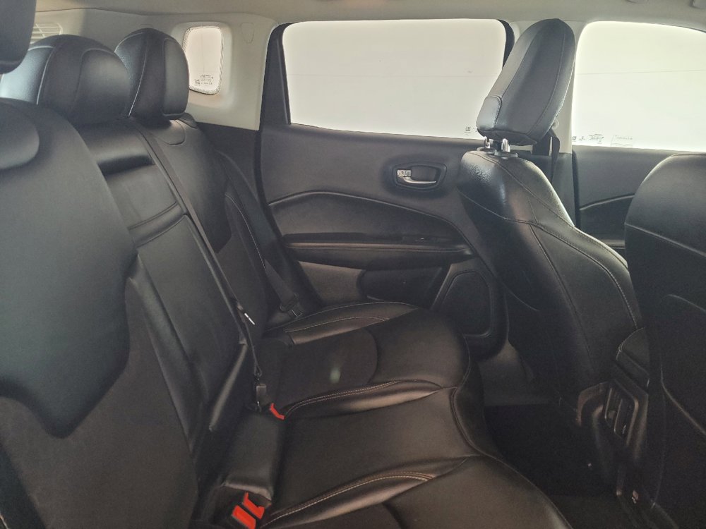 Used 2020 Jeep Compass Latitude AWD/4WD image 19