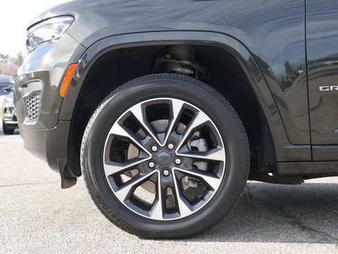 Used 2022 Jeep Grand Cherokee L Overland w/ Luxury Tech Group IV image 10