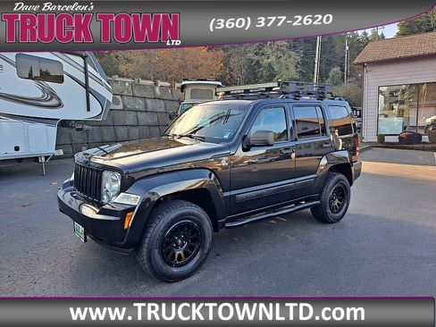 Used 2012 Jeep Liberty Sport image 7