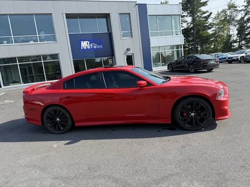 Used 2014 Dodge Charger SRT8 w/ Harman/Kardon Audio Group image 5