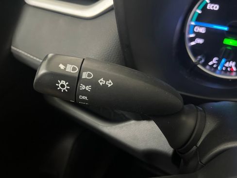 Used 2022 Toyota RAV4 LE AWD/4WD image 61