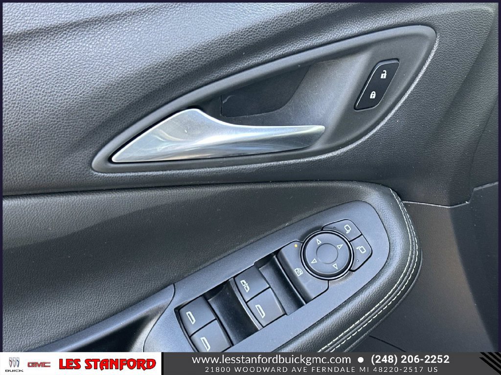 Used 2024 Buick Encore GX Sport Touring w/ Experience Buick Package FWD image 17