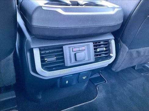 Used 2022 Ford F150 Platinum w/ Equipment Group 701A High AWD/4WD image 33