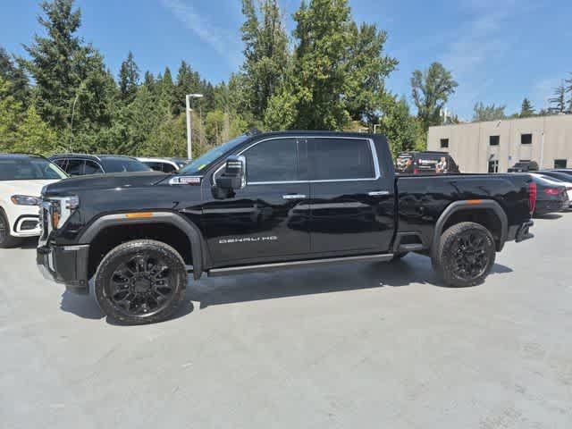 Used 2025 GMC Sierra 2500 Denali AWD/4WD image 5