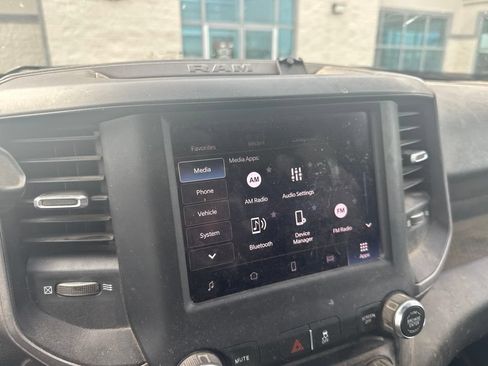Used 2022 RAM 3500 Tradesman AWD/4WD image 14