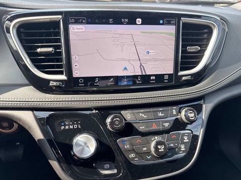 New 2027 Chrysler Pacifica Select w/ Family Tech Group FWD image 26
