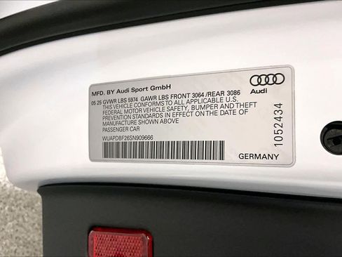 Used 2025 Audi RS 7 Performance w/ Matte Carbon Package AWD/4WD image 35