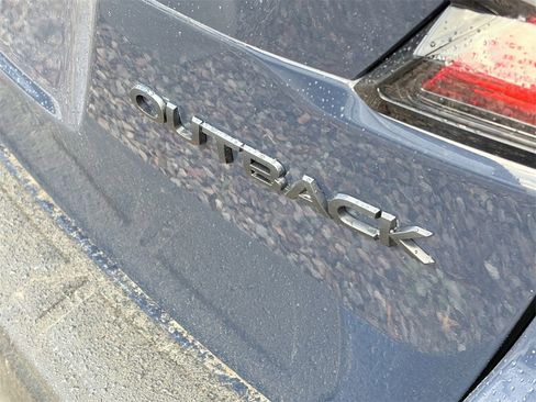 Used 2023 Subaru Outback Onyx Edition image 8