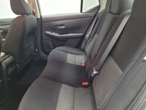 Used 2021 Nissan Sentra SV image 18