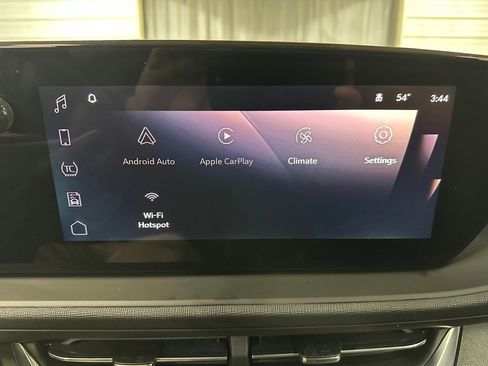 Used 2024 Buick Envista Preferred w/ Convenience I Package image 11