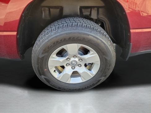 Certified 2024 RAM 1500 Big Horn AWD/4WD image 30