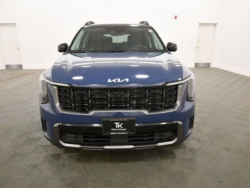 Certified 2024 Kia Sorento SX AWD/4WD image 11