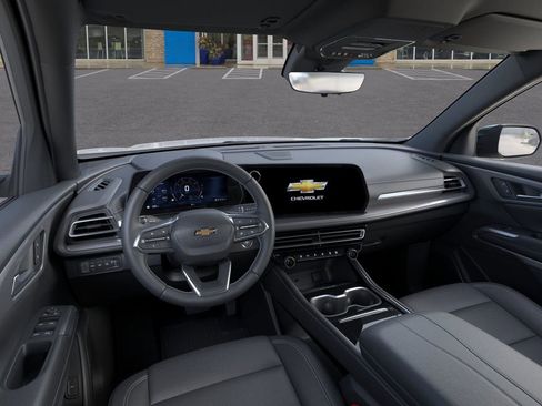 New 2026 Chevrolet Traverse LT image 15