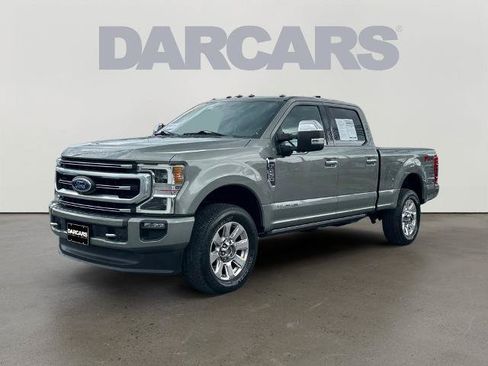 Certified 2020 Ford F250 Platinum w/ FX4 Off-Road Package AWD/4WD image 3