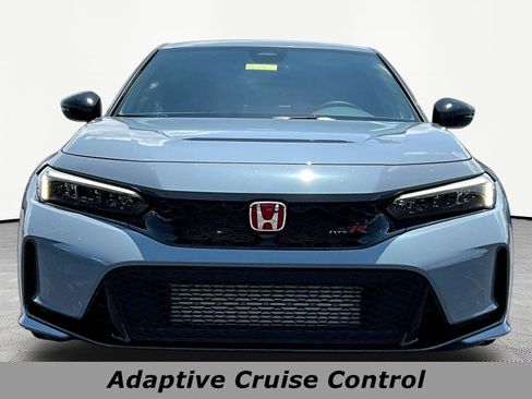 Used 2025 Honda Civic Type R image 2