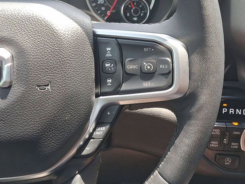 Certified 2025 RAM 1500 Big Horn AWD/4WD image 18