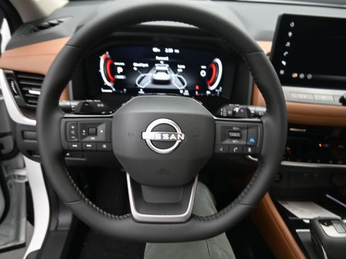 New 2026 Nissan Rogue Platinum w/ Platinum Premium Package image 14