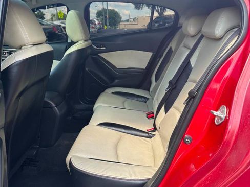 Used 2015 MAZDA MAZDA3 s Grand Touring w/ Technology Package FWD image 18
