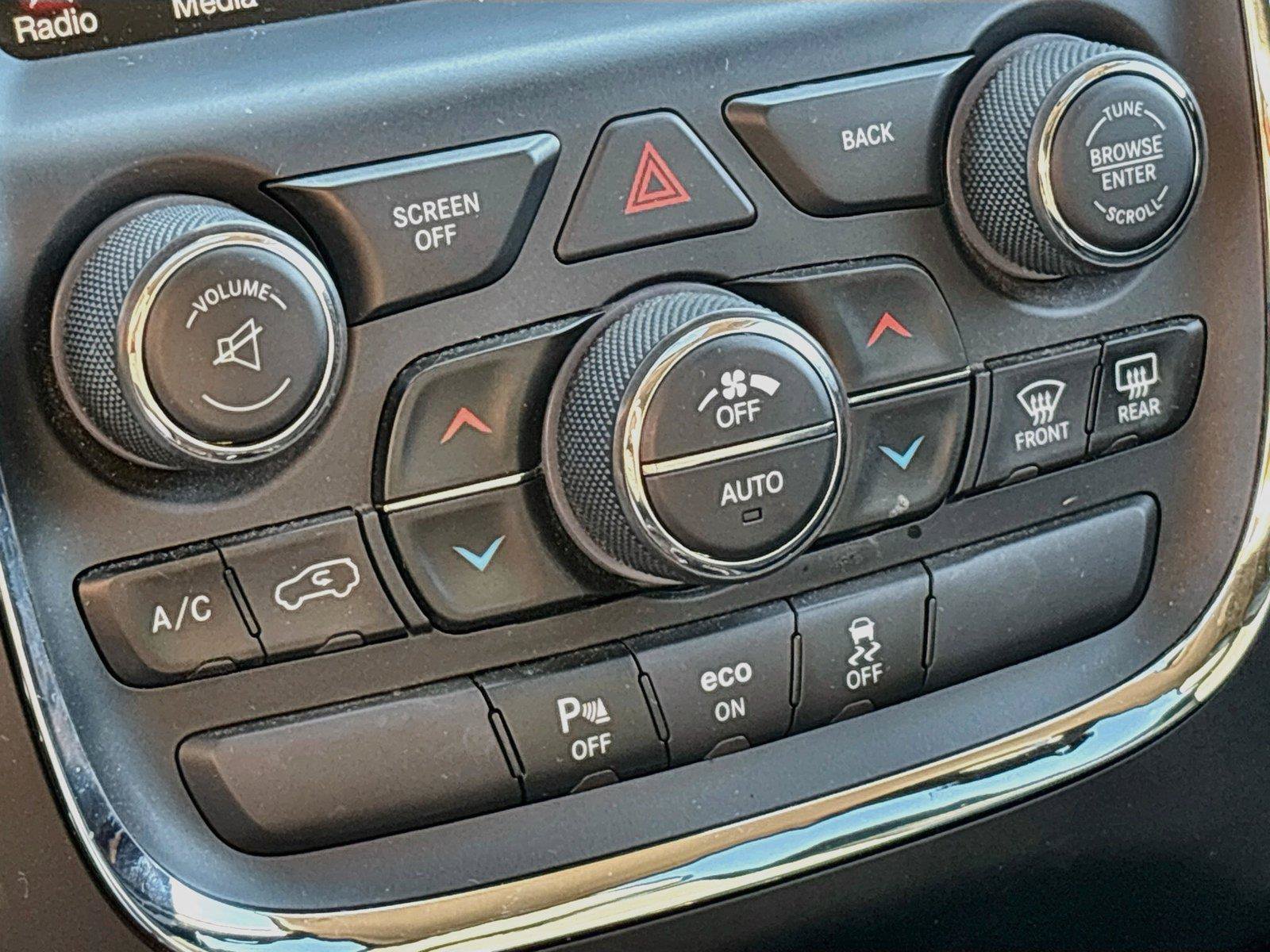 Used 2015 Dodge Durango Citadel w/ Trailer Tow Group IV AWD/4WD image 9
