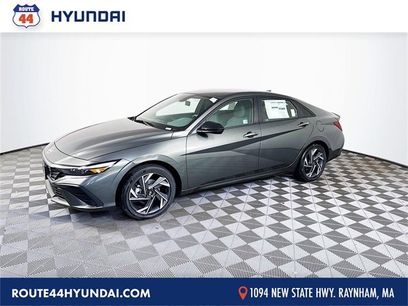 New 2025 Hyundai Elantra SEL