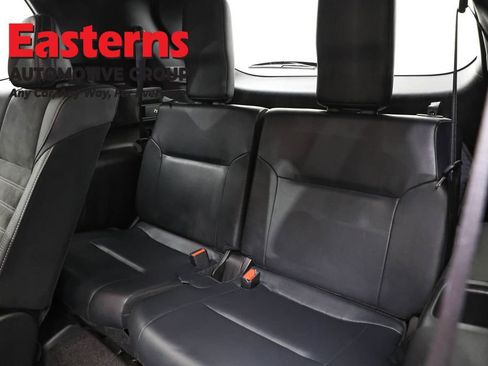 Used 2025 Mitsubishi Outlander SE AWD/4WD image 27