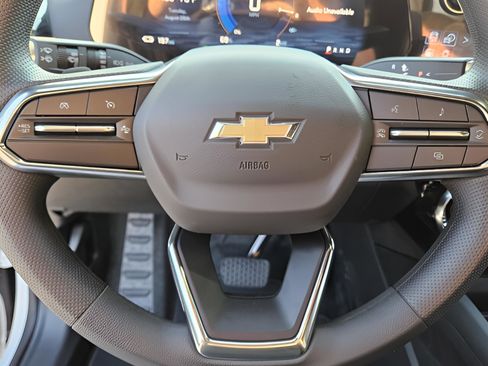 New 2025 Chevrolet Blazer EV LT image 16