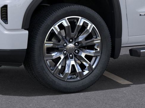 Used 2026 GMC Sierra 1500 Denali image 9