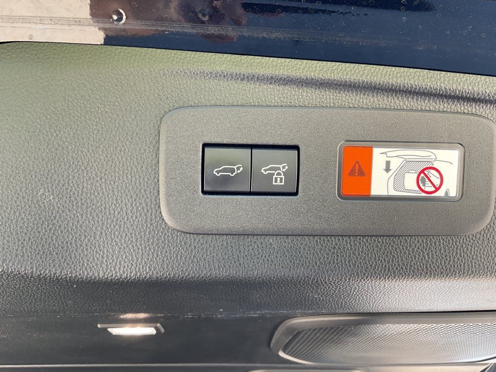 Used 2025 Toyota Land Cruiser w/ Premium Package AWD/4WD image 10