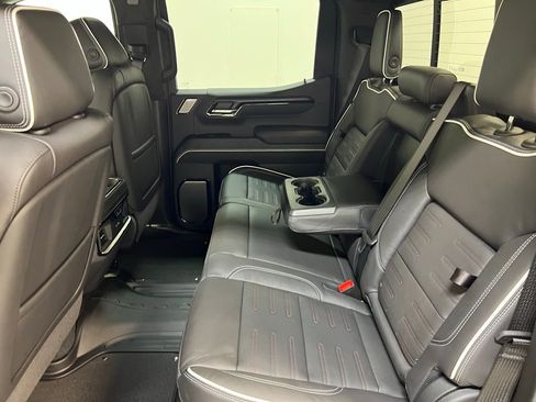 New 2026 GMC Sierra 1500 AT4X w/ LPO, Black Badging Package image 29