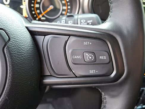 Certified 2023 Jeep Wrangler Sport S image 24