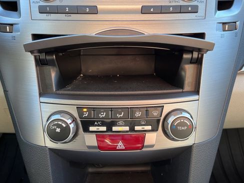 Used 2014 Subaru Outback 2.5i Premium w/ Popular Package #1A image 17