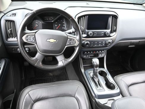 Used 2022 Chevrolet Colorado Z71 w/ Safety Package image 11