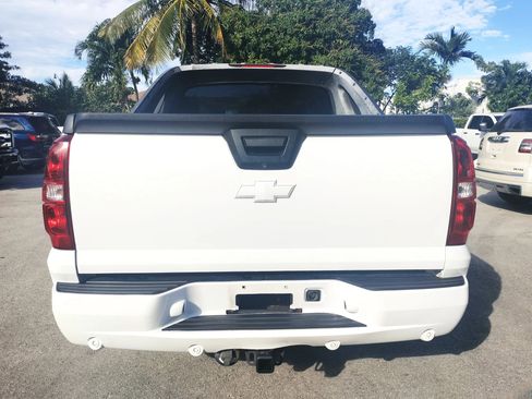Used 2008 Chevrolet Avalanche LTZ w/ LTZ Preferred Equipment Group image 6