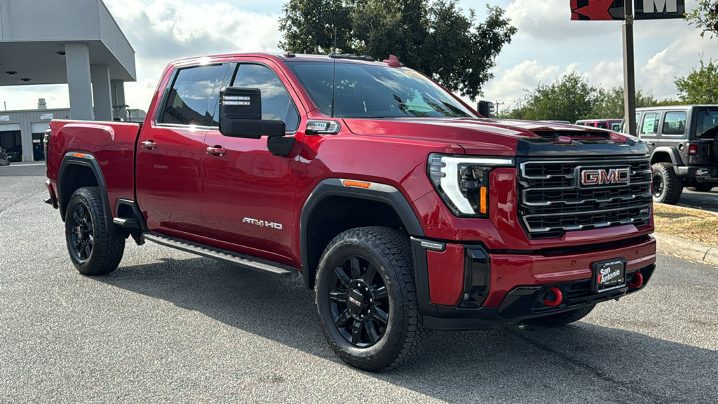 Used 2025 GMC Sierra 2500 AT4 w/ AT4 Premium Plus Package AWD/4WD image 34