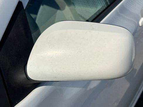 Used 2010 Toyota Corolla LE FWD image 9