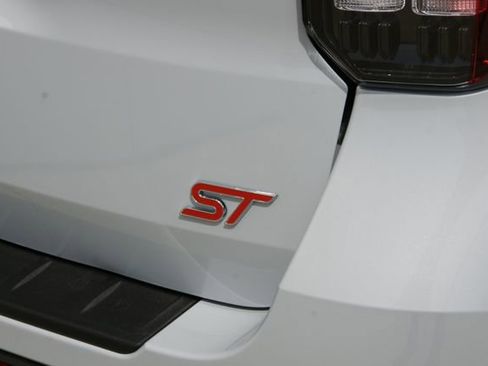 New 2026 Ford Explorer ST AWD/4WD image 11