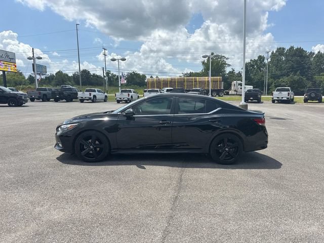 Used 2023 Nissan Sentra SR w/ Midnight Edition Package FWD image 7