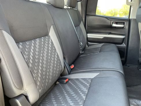 Used 2019 Toyota Tundra SR5 RWD image 15