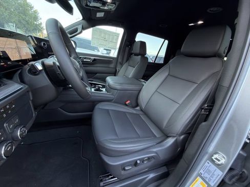 New 2026 Chevrolet Tahoe Z71 w/ Comfort Package AWD/4WD image 18
