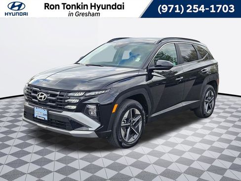 Certified 2025 Hyundai Tucson SEL image 1