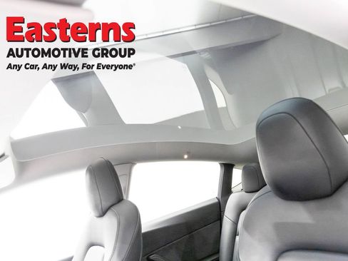 Used 2021 Tesla Model Y Long Range image 28