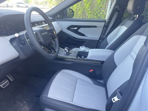 New 2026 Land Rover Range Rover Evoque Dynamic SE image 4