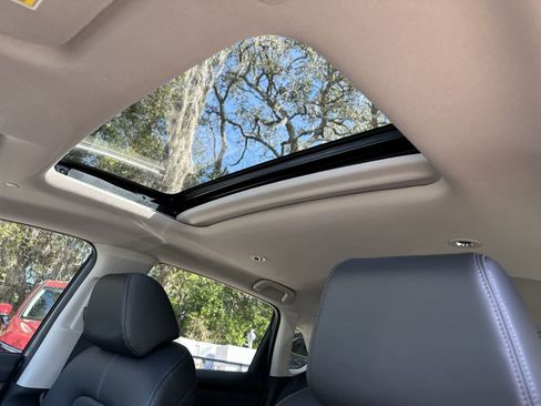 New 2026 Honda HR-V EX-L image 21