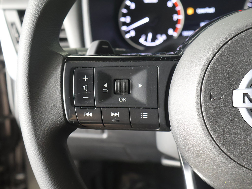 Used 2021 Nissan Rogue S AWD/4WD image 37