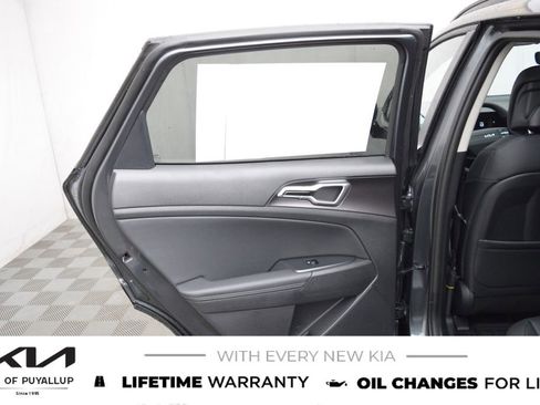 New 2026 Kia Sportage EX image 11