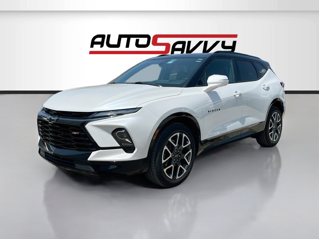 Used 2023 Chevrolet Blazer RS w/ Enhanced Convenience Package FWD image 3