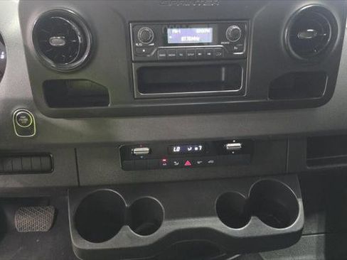 Used 2021 Mercedes-Benz Sprinter 2500 w/ Driver Convenience Package image 14